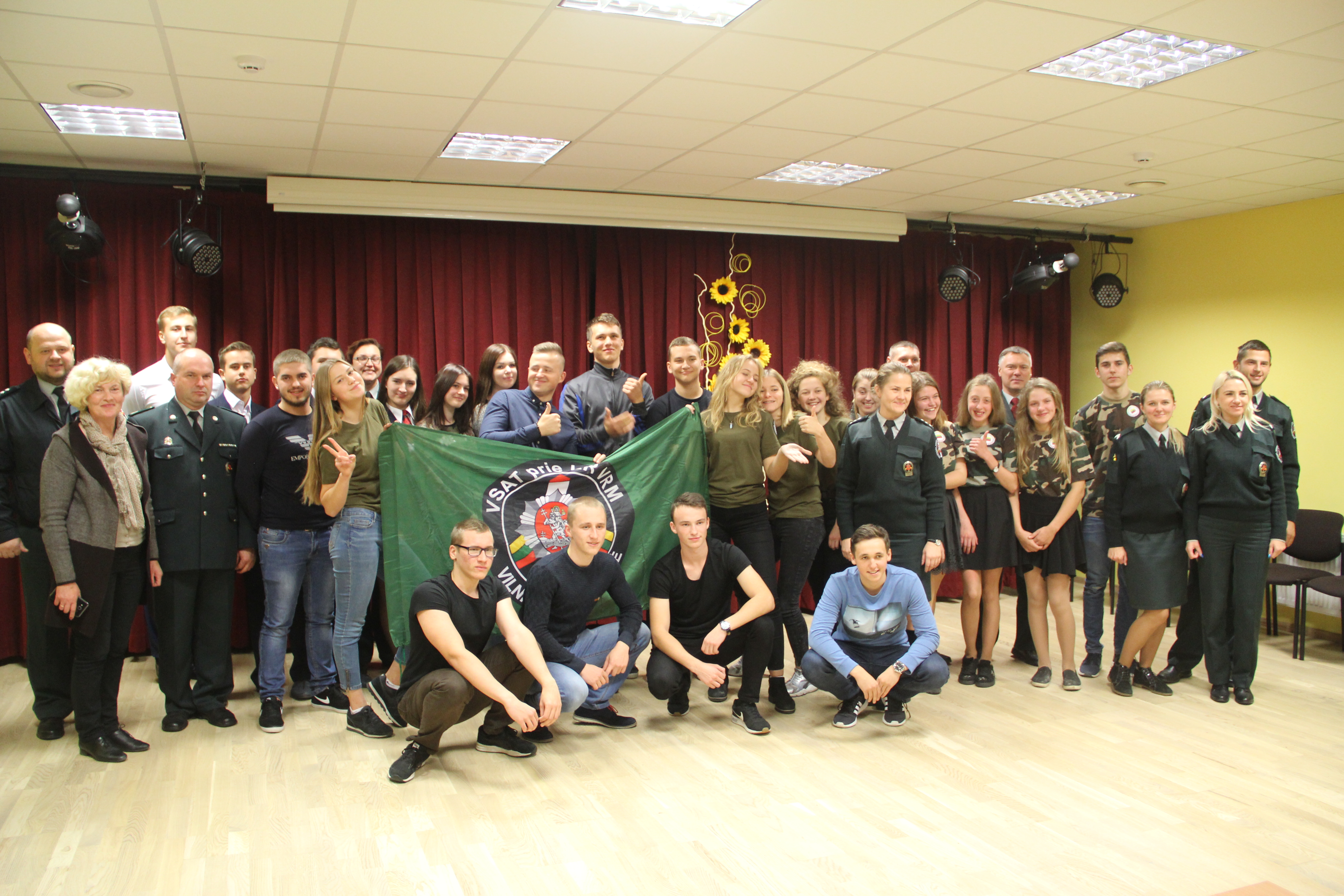 Artėjančio šimtmečio proga žinių viktorinoje kovėsi Vilniaus rinktinės Jaunųjų pasieniečių būrelių komandos