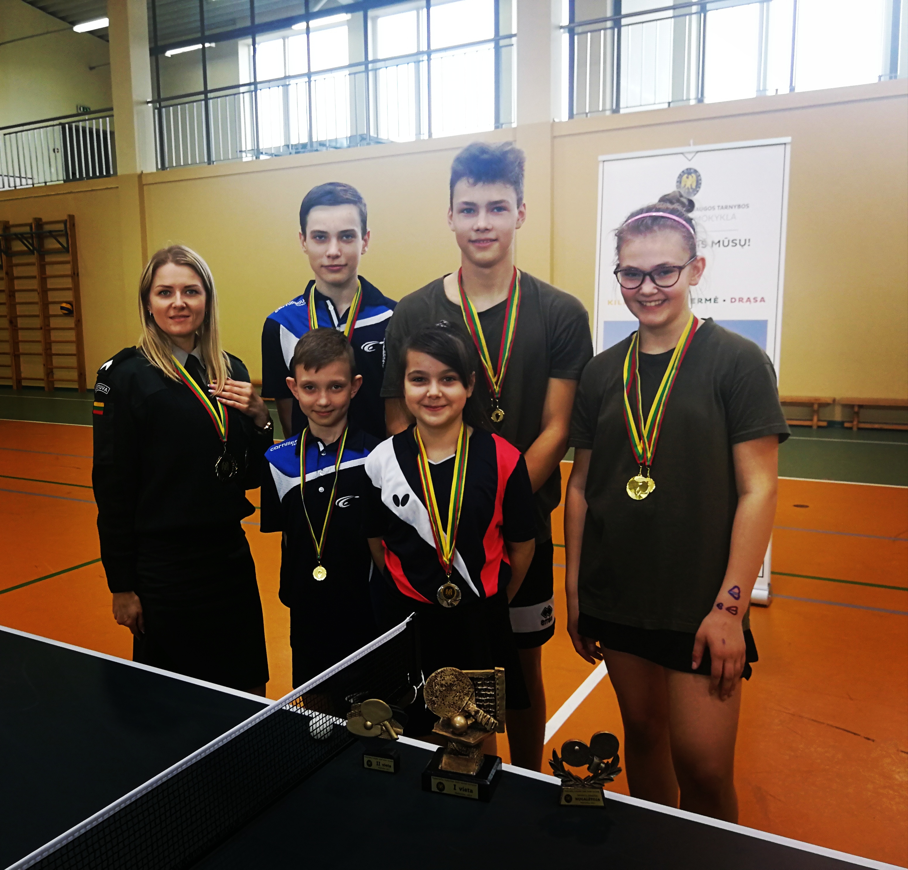 Atviras stalo teniso turnyras: Vilniaus r. JPB nariai metė iššūkį kursantams