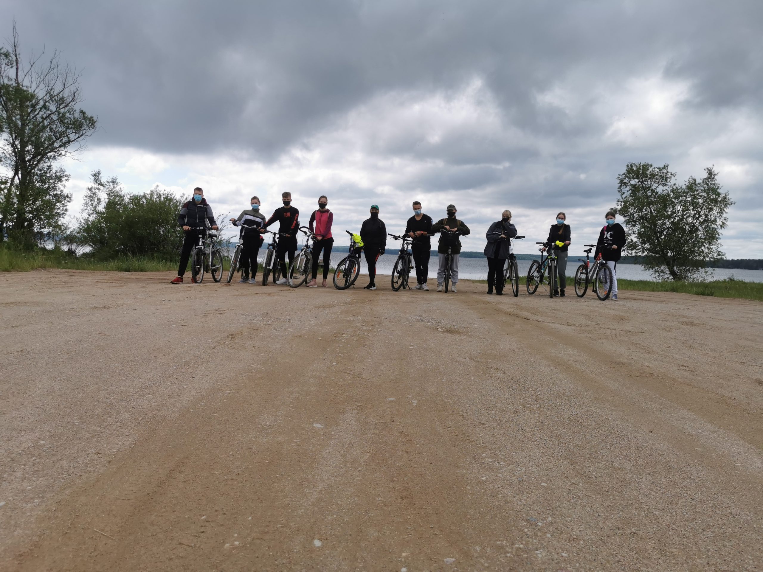 Vasaros pradžiai pažymėti – Vilkaviškio JPB narių dviračių žygis