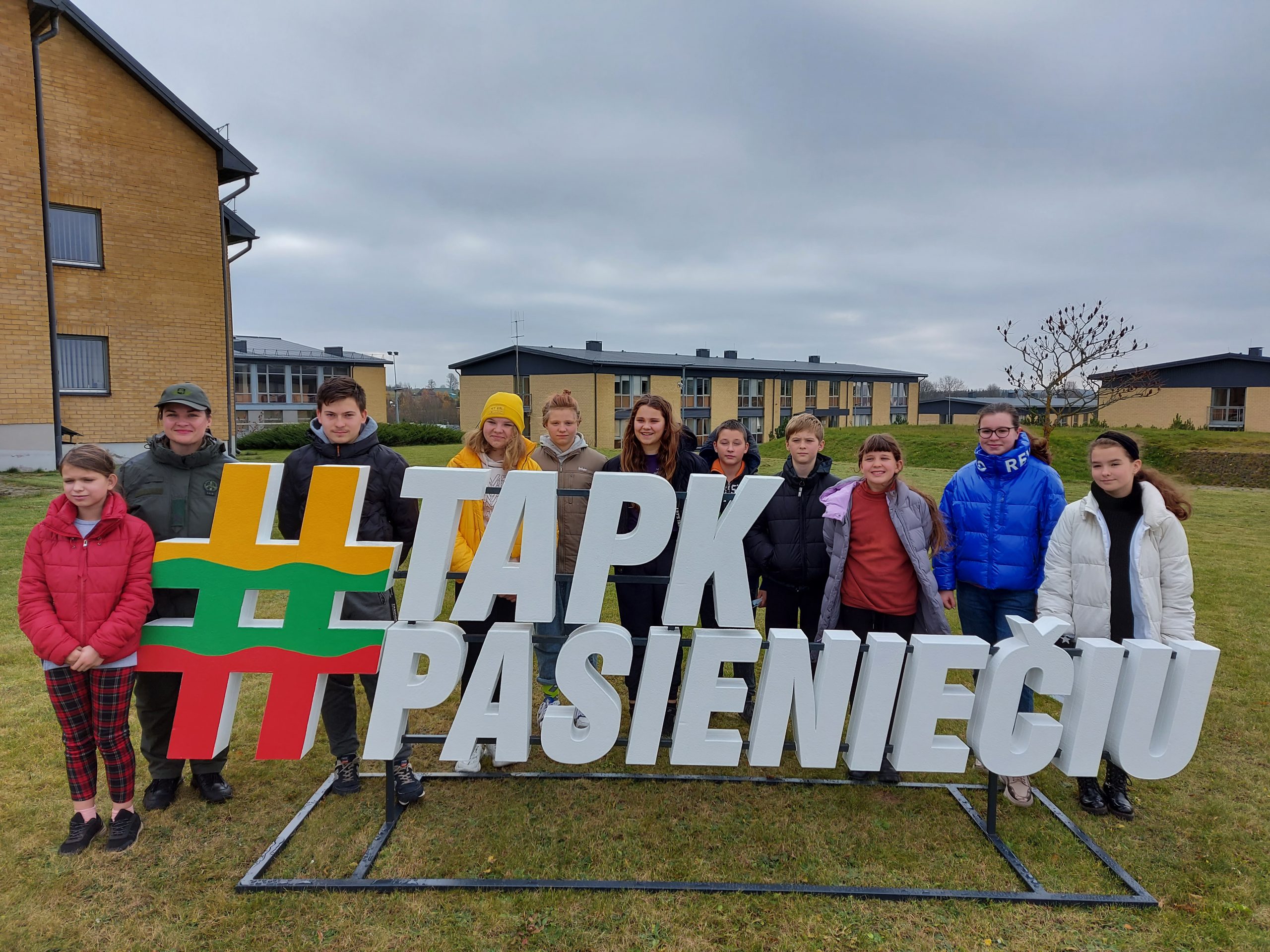 Pasieniečių mokykloje – dešimtis Dieveniškių JPB narių